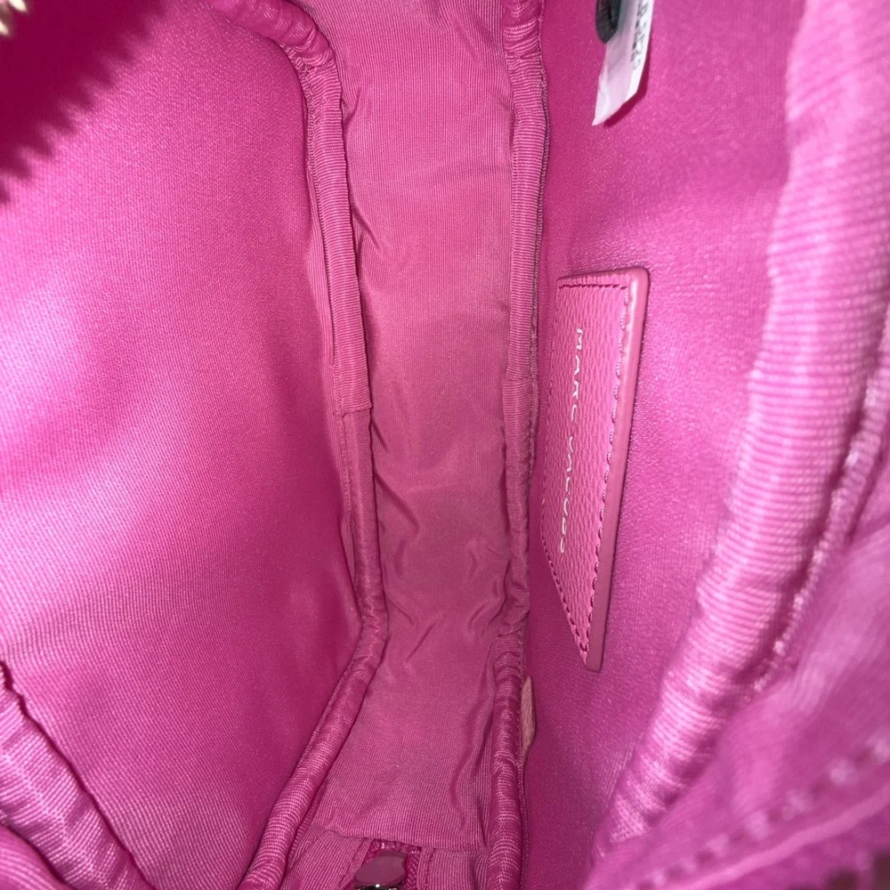 NWOT Marc Jacobs Vibrant Pink Crossbody Bag - Picture 2 of 3